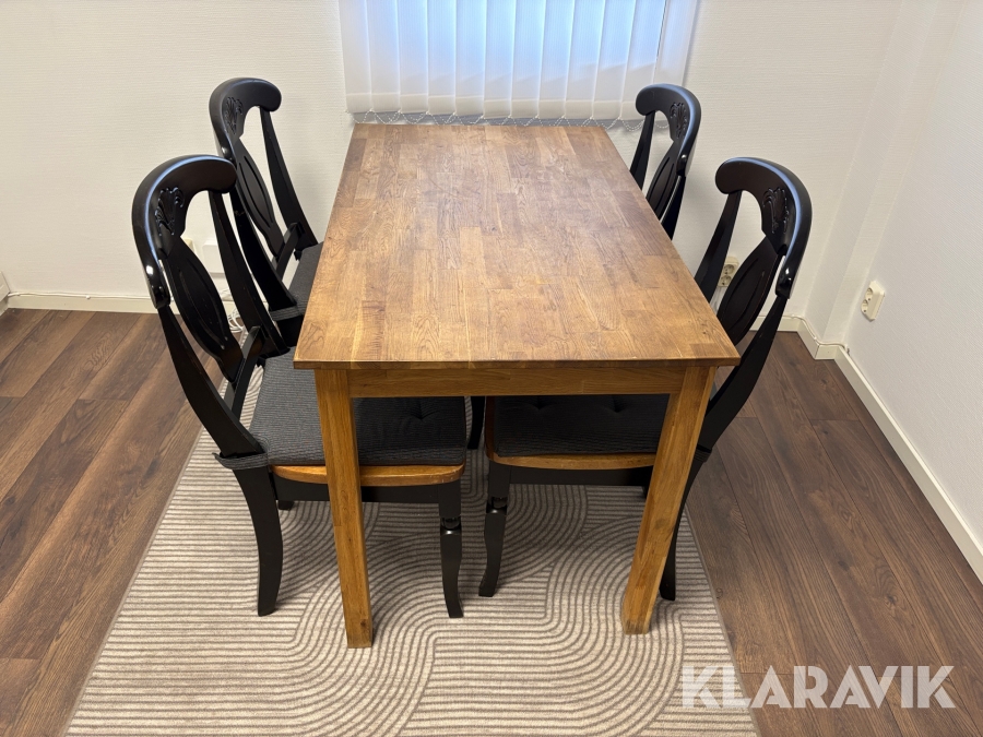 Bord och stolar 1170x700