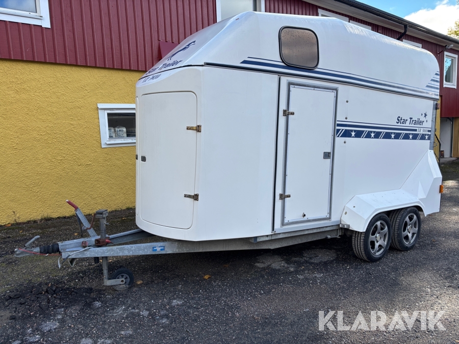 Hästtransport Star trailer XR 3000
