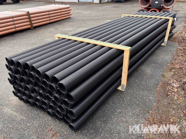 Dräneringsrör 110 mm x 4 m med muff 57 st