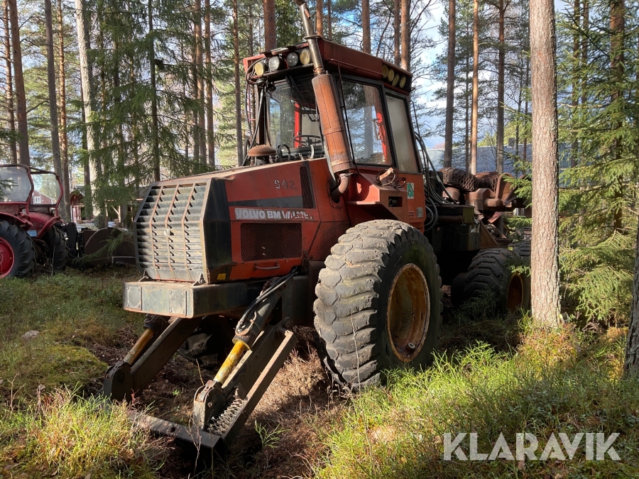 Skördare Volvo BM Valmet 902