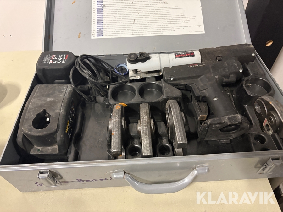 Pressverktyg Roller's Multi-press mini med M-käftar