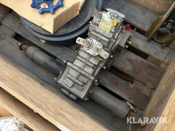 Växellåda / transmision -Assy Takeutchi TC960D3 