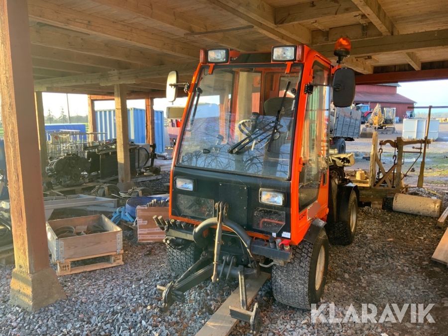 Redskapsbärare Holder C 245 med flera redskap