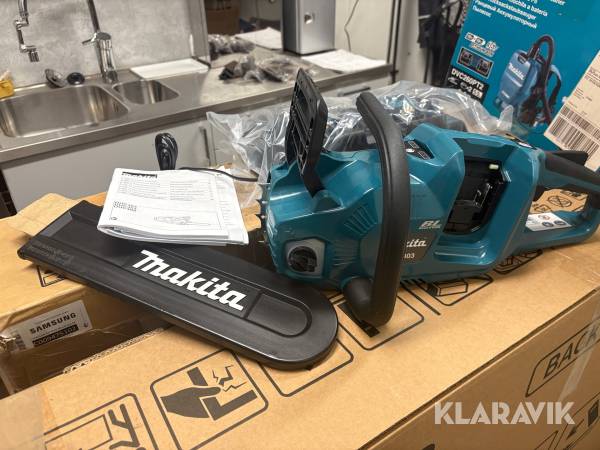 Motorsåg Makita DUC303PT2