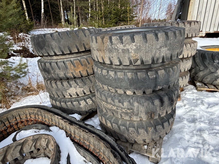 Entreprenaddäck Mitas 10.00-20 4st