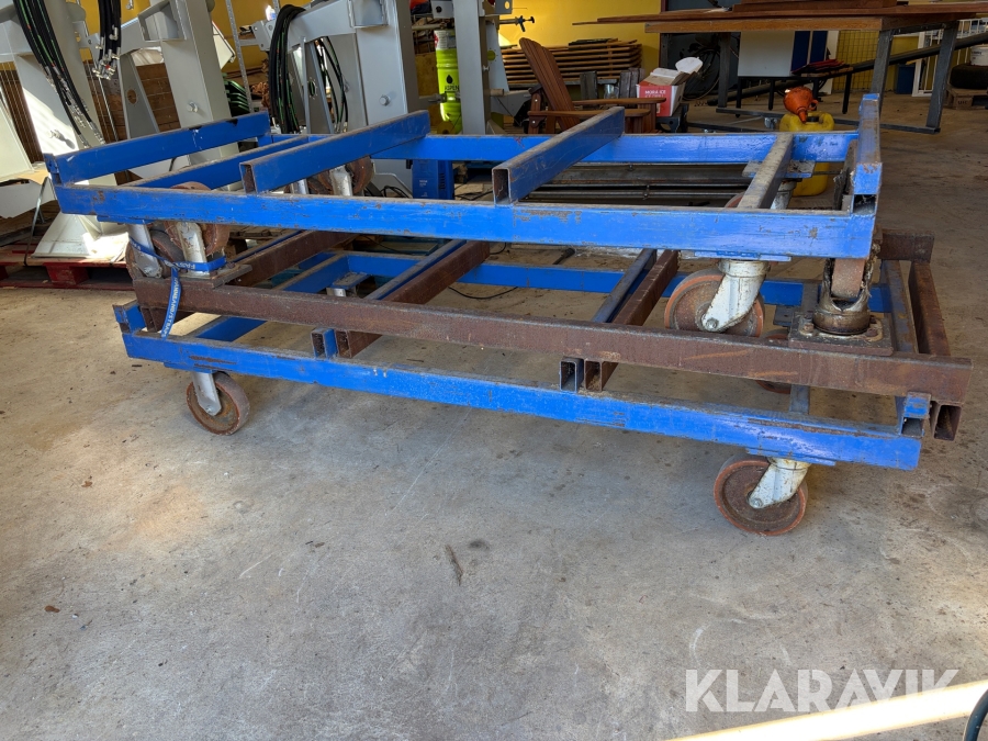 Materialvagnar på hjul 3 st