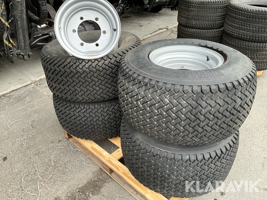 Grönytedäck 380/60-15 Trelleborg Soft Grip 539 med fälg 4 st