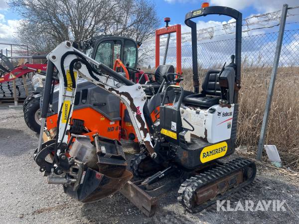 Grävmaskin Bobcat E10 med 3st skopor