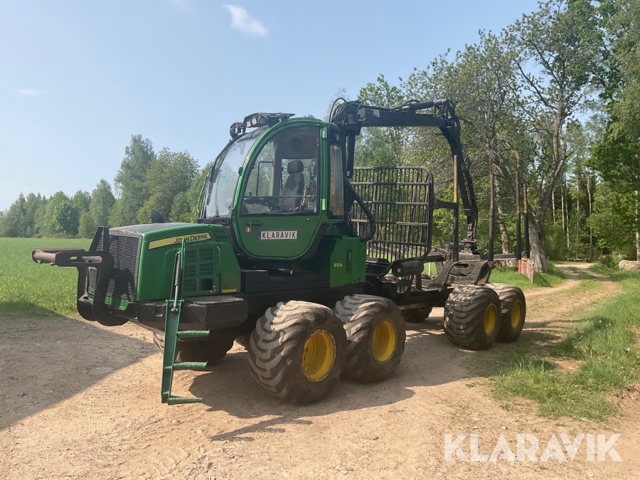 Skotare John Deere 810E