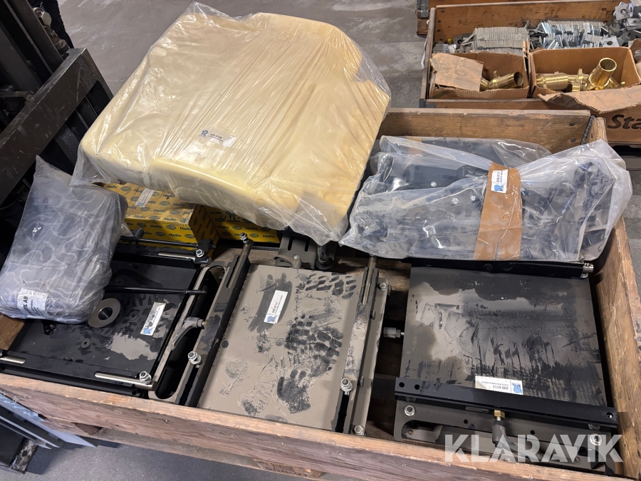 Delar till stolsrenovering