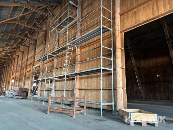 Byggställning 9x6 med gaveltopp Altrad modul stål