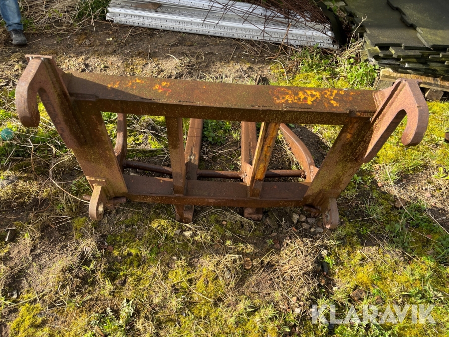 Stengrep Stora BM, Laholm, Klaravik auktioner