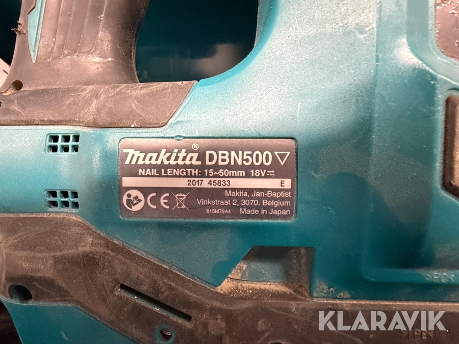 Dyckertpistoler Makita DNB500 2st