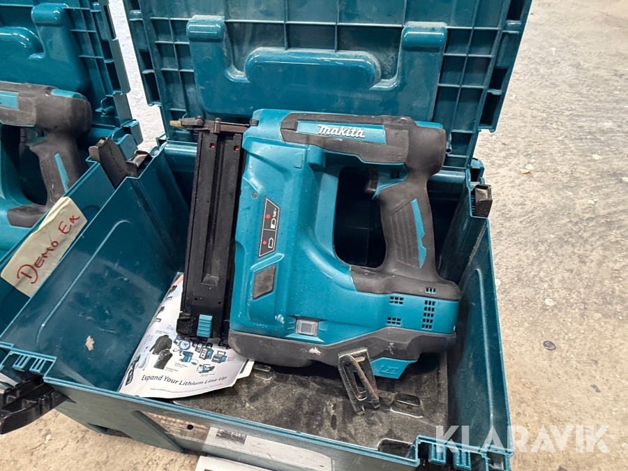 Dyckertpistoler Makita DNB500 2st