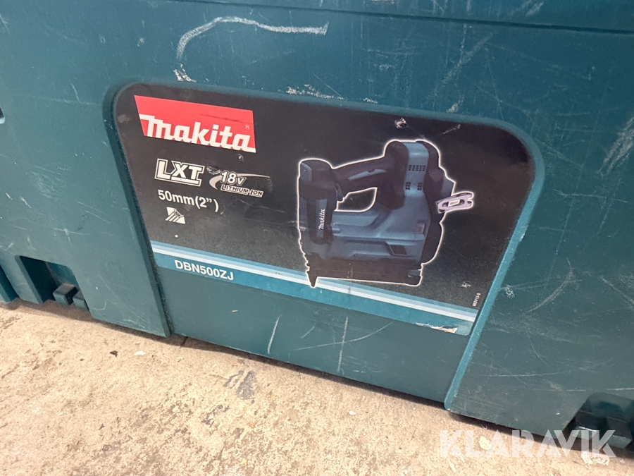 Dyckertpistoler Makita DNB500 2st