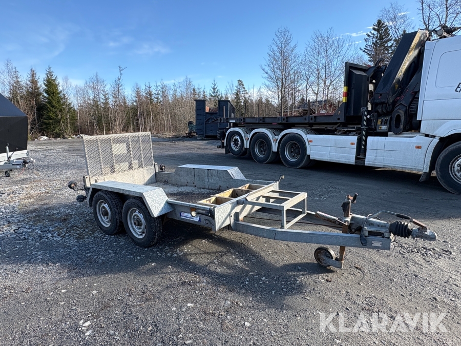 Maskinsläp Indespension IND06