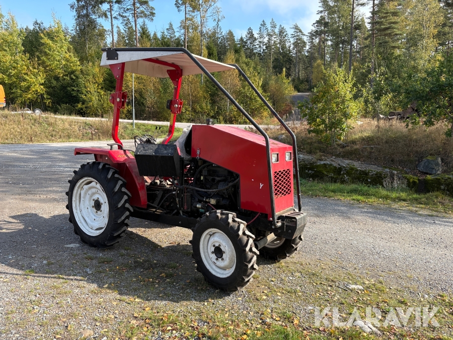 Traktor JM-204 4WD