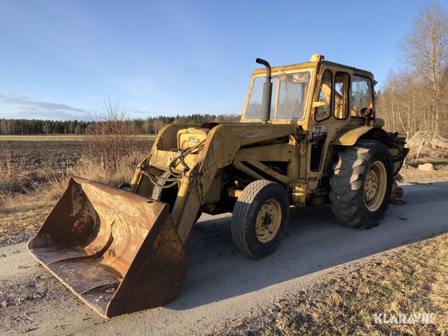 Traktorgrävare Massey-Ferguson 