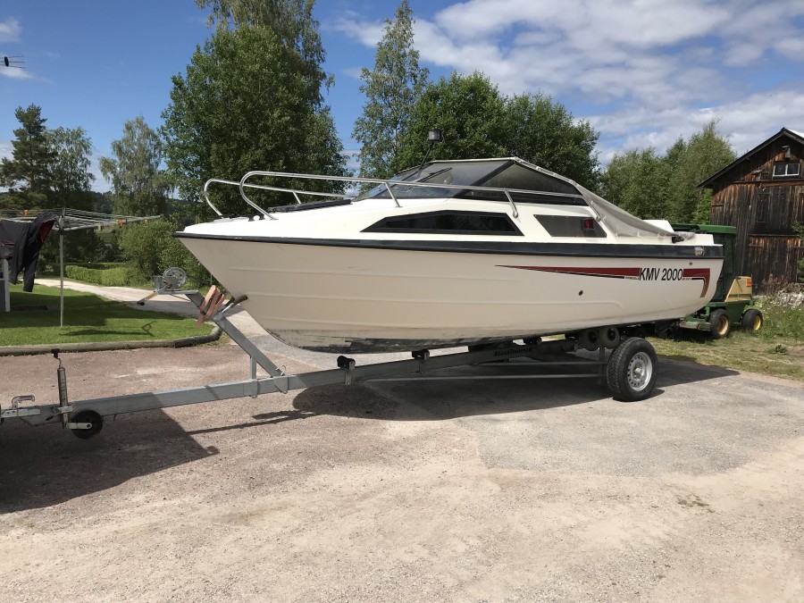 Båt med Evinrude 70 hk