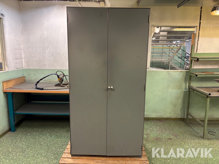 Verktygsskåp med hyllor & lådor