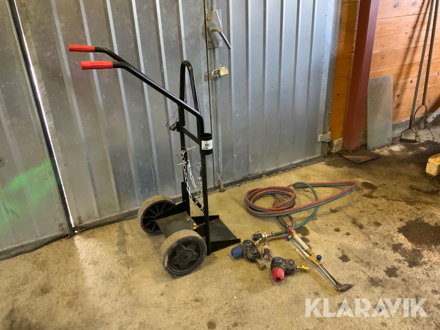 Kärra för skärbrännare och klockor