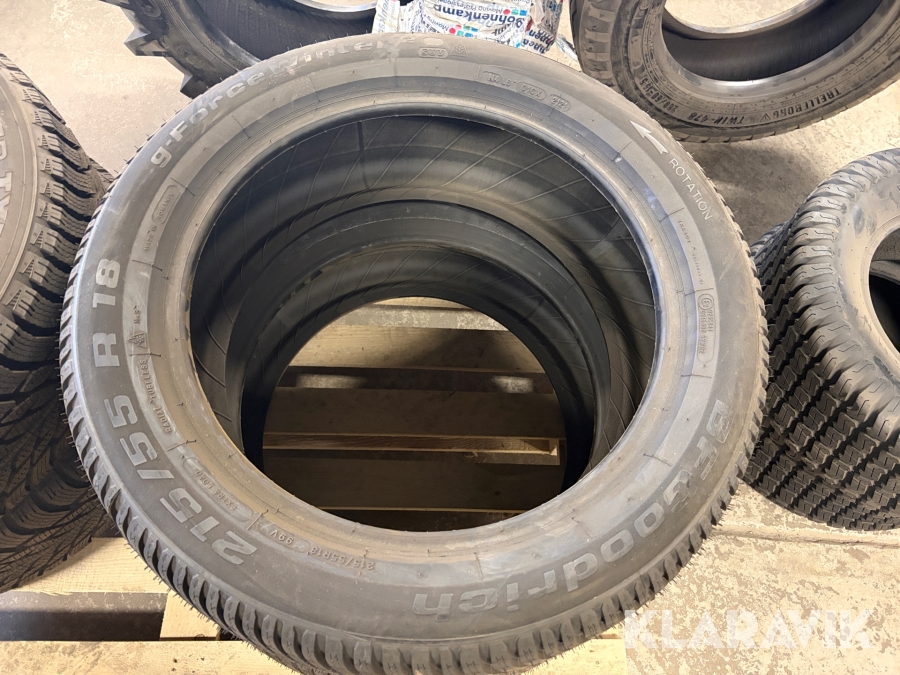 Däck BF Goodrich 215/55-18 M-S 2 st