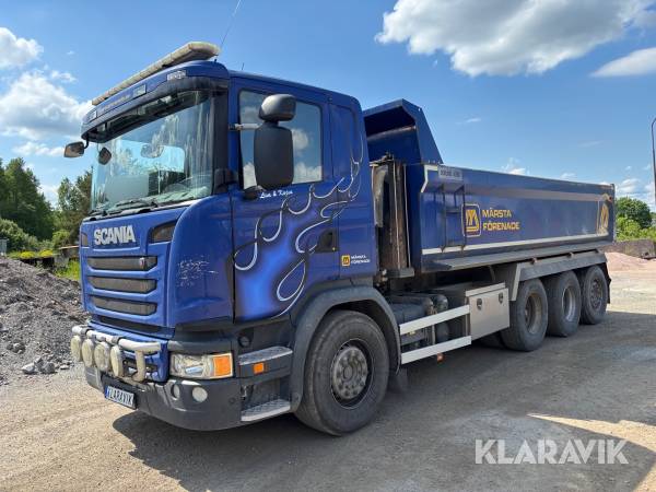 Lastbil / schaktbil Scania G490 8x4 med sörling flak