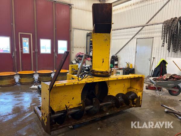 Snöfräs 220 med Trima-fäste