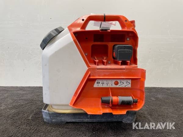 Vattentank till kapmaskin Husqvarna WT 15i