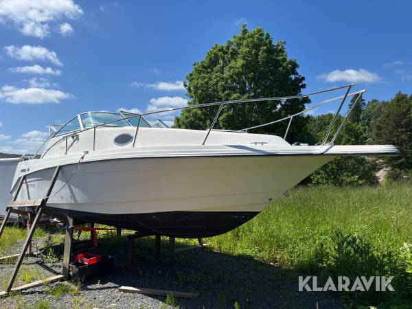Motorbåt Rinker Fiesta Vee 265