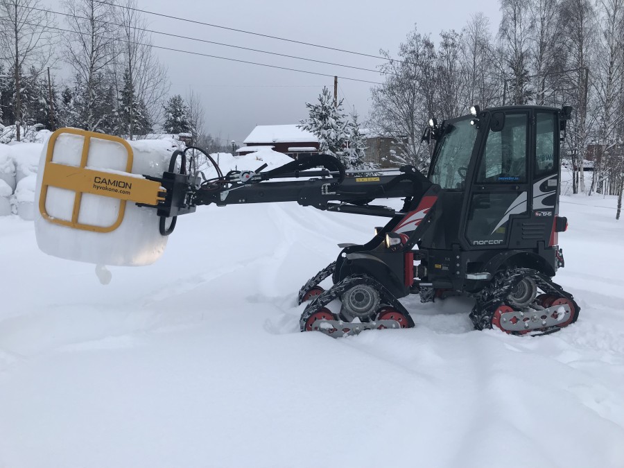 Redskapsbärare / Lastmaskin