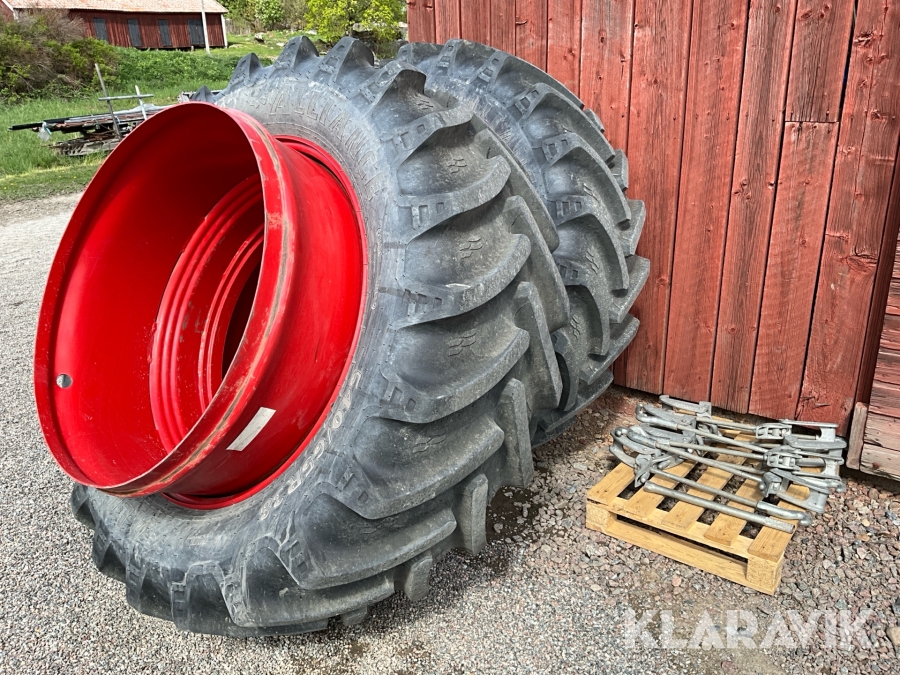 Dubbelmontage 1par Alliance Agri-Star 365 540/65R38 med spännare