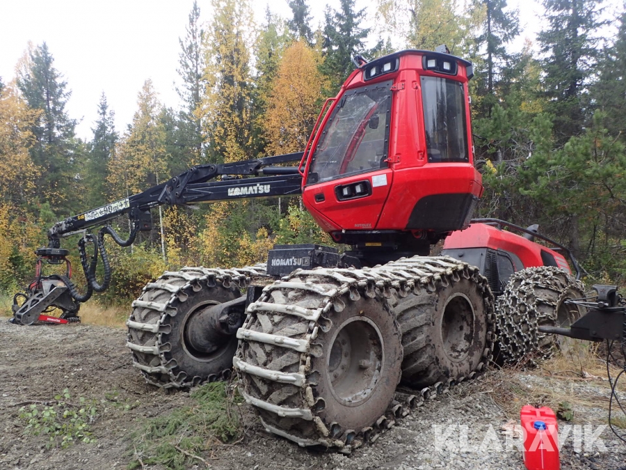 Skördare Komatsu 911