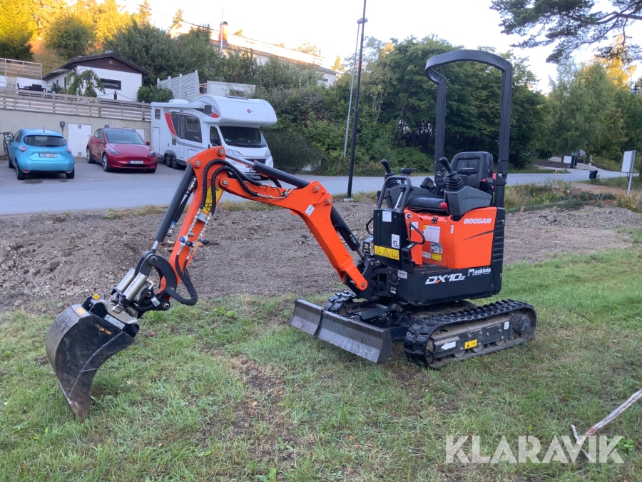Minigrävare Doosan Dx10z med redskap