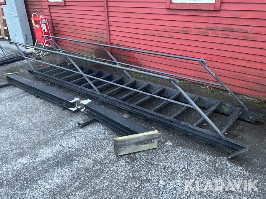 Metalltrappa 14steg