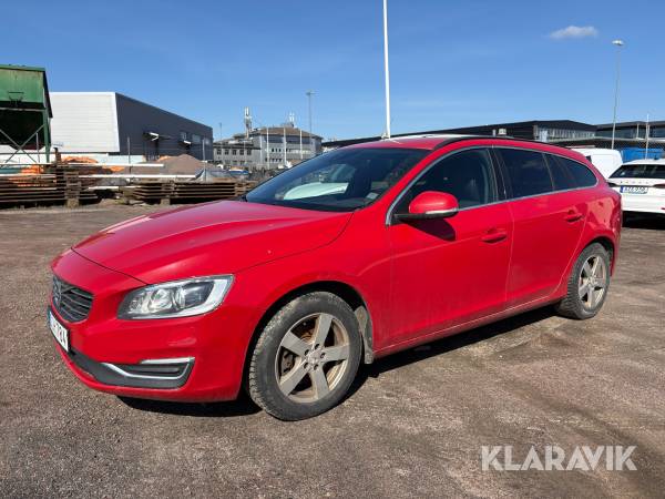 Volvo V60 D4