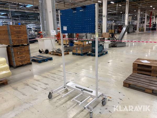 Verktygstavla på hjul