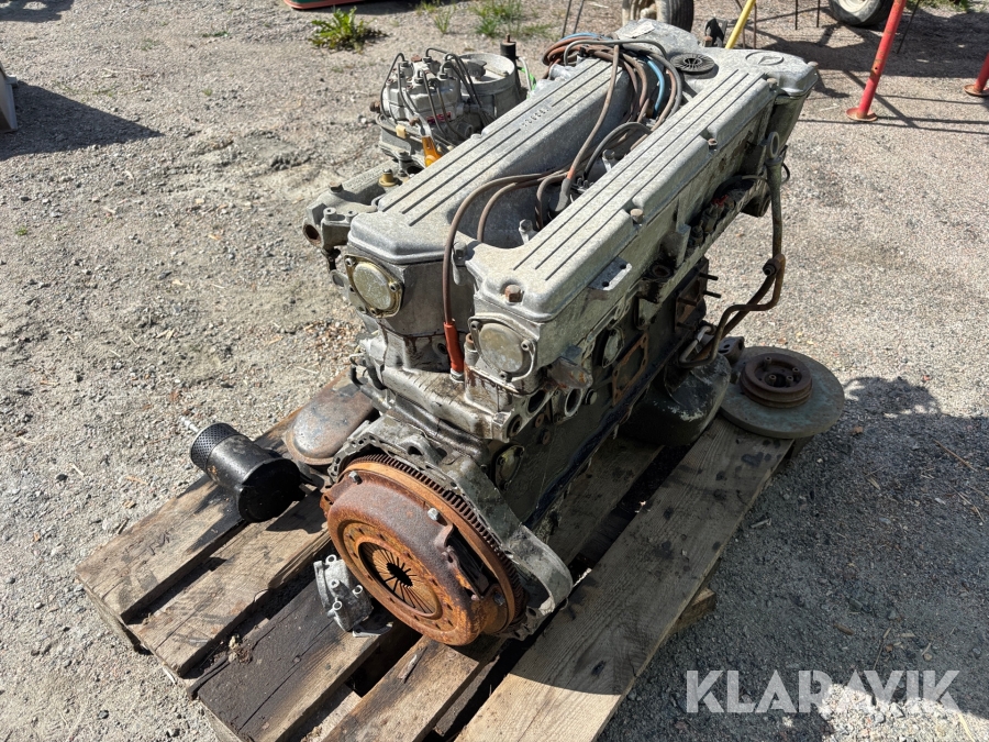 Mercedes motor Mercedes M110