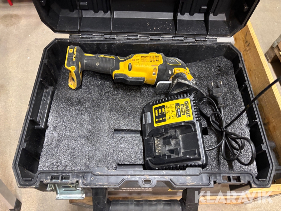 Multicutter DeWalt DCS356