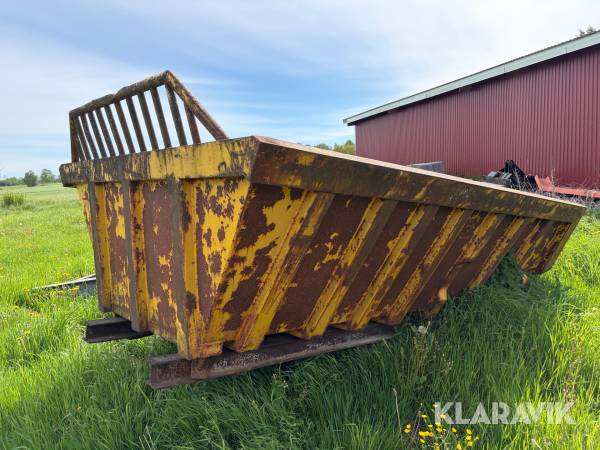 Dumperflak Livab med hjulaxlar och chassi