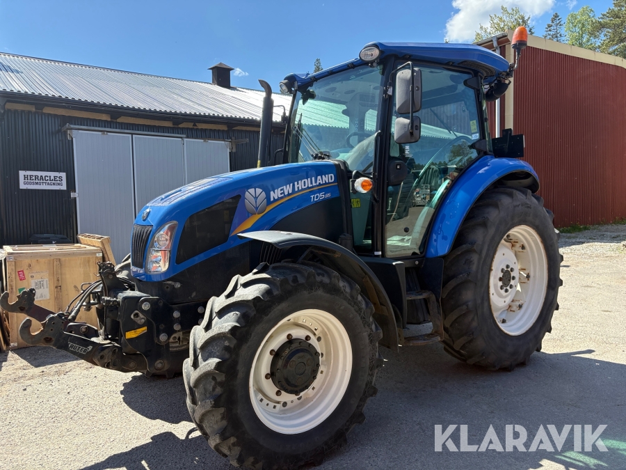 Traktor New Holland TD5.85