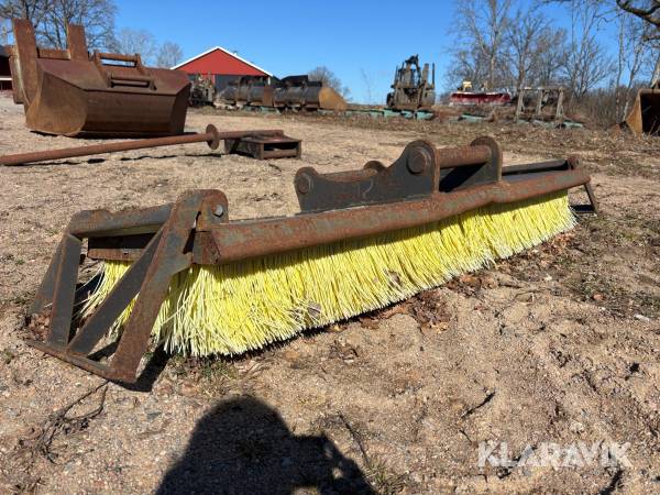 Sopborste MSH 180 fäste S60