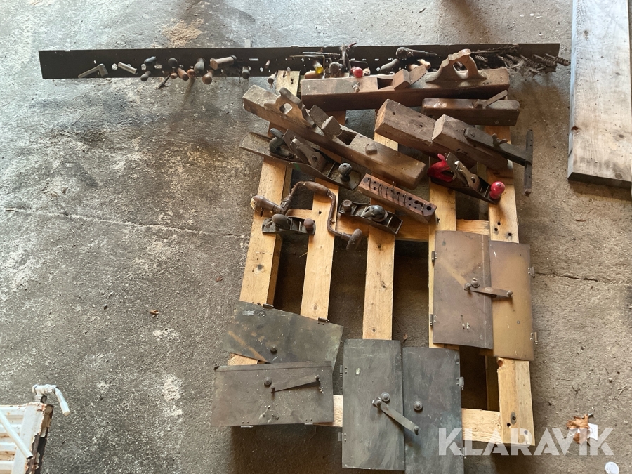 Blandpall med verktyg