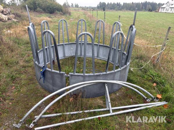 Foderhäck med takställning 12 platser