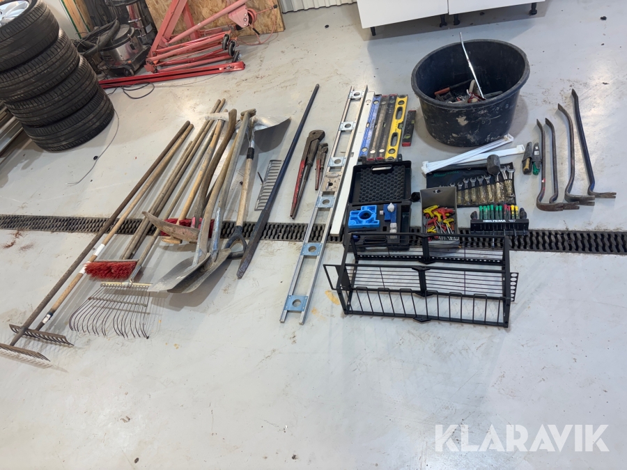 Verktygspaket med flera olika verktyg