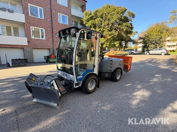 Redskapsbärare Vitra C3.55 Vinterutrustad