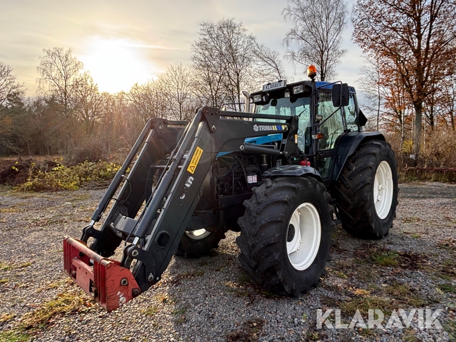 Traktor Valmet 8400 med frontlastare & redskap