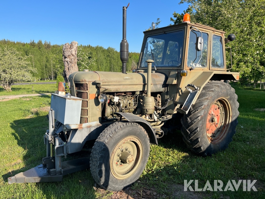 Traktor Volvo BM Bison 470