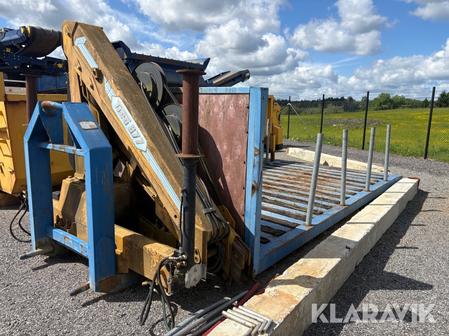 Maskinflak med kran Rackstad Bil&Delar