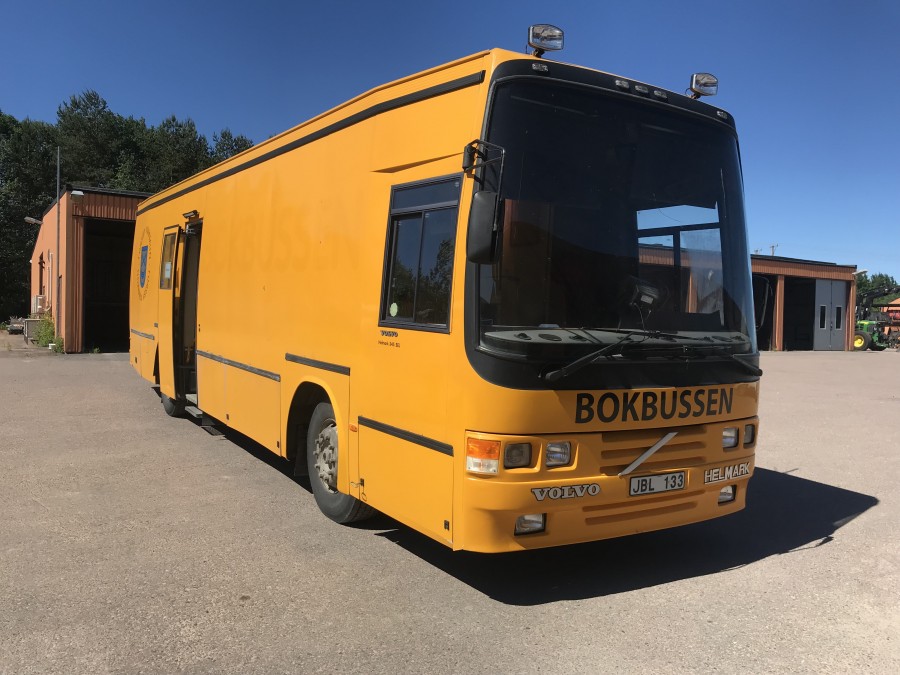 Inredd Bokbuss